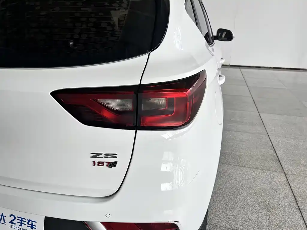 MG ZS — миниатюра 29