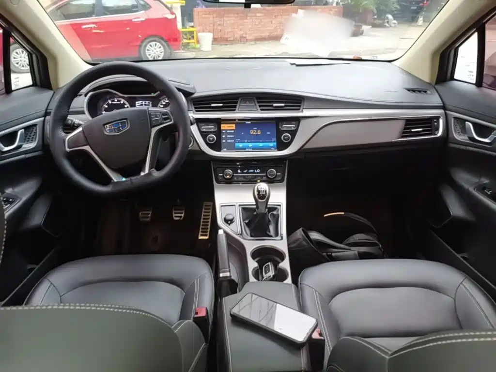Geely Emgrand GS — миниатюра 10