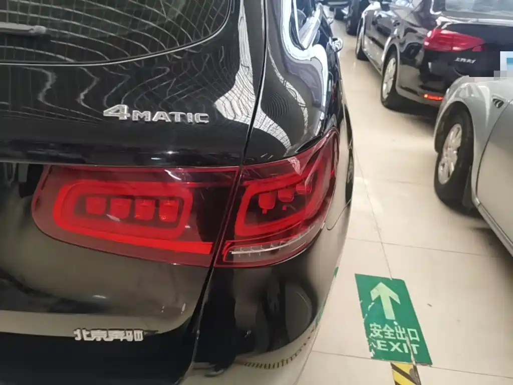 Mercedes-Benz GLC — миниатюра 8