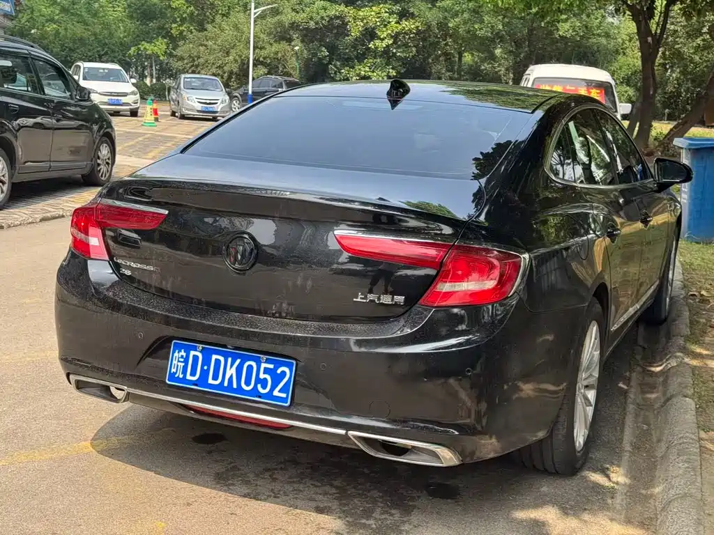 Buick LaCrosse 2016 28T Premium