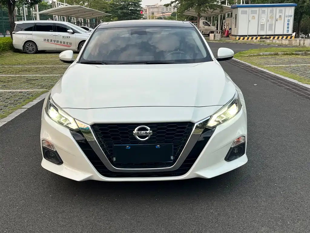Nissan Teana — миниатюра 2