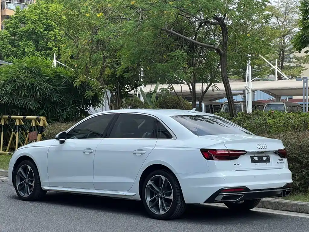 Audi A4L — миниатюра 8