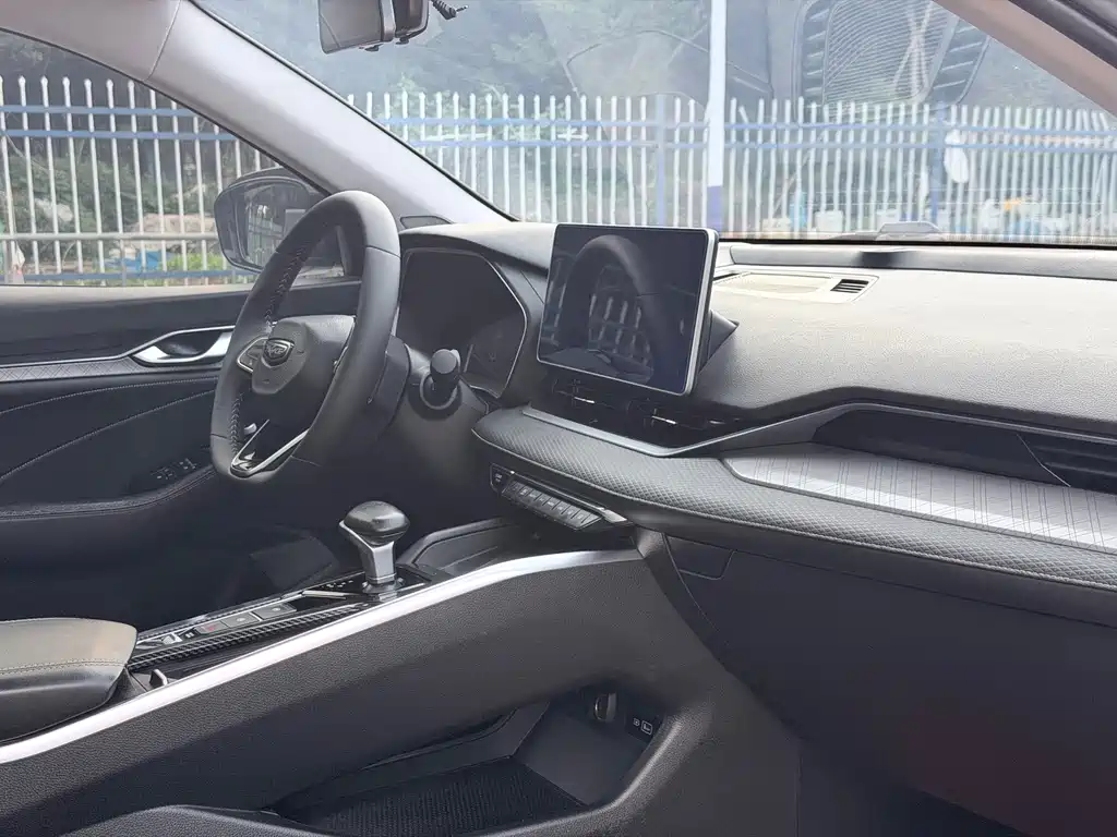 Geely Xingrui — миниатюра 13