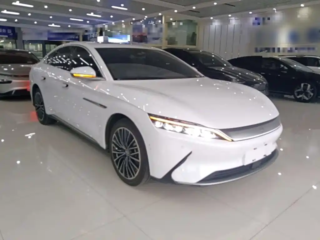 BYD Han — миниатюра 4