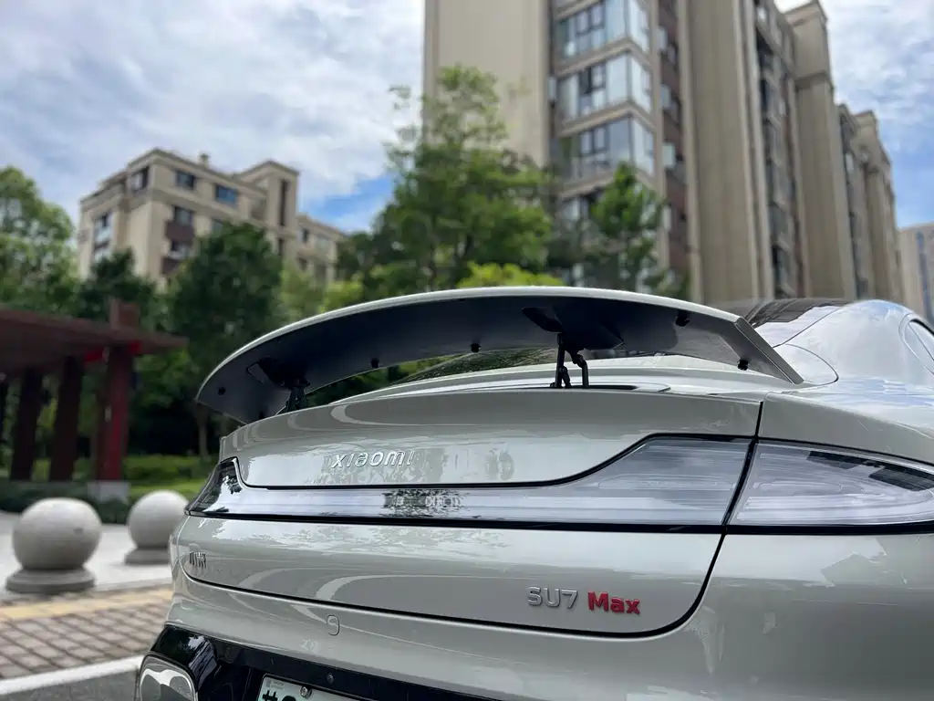 XIAOMI CAR XIAOMI SU7