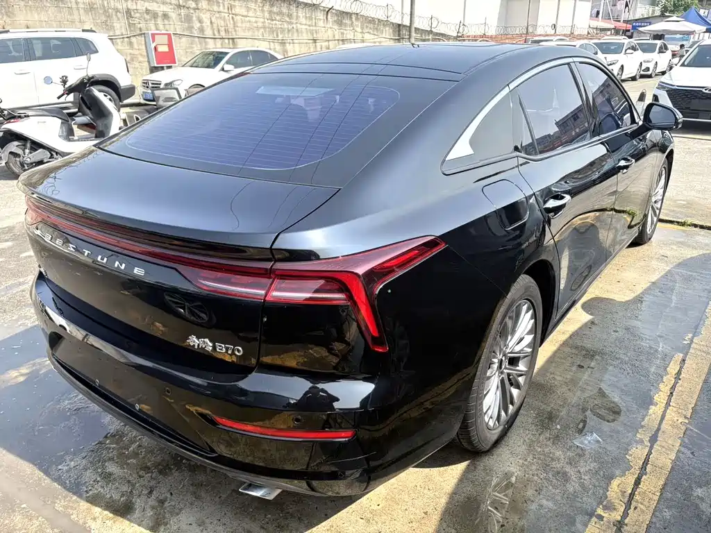Bestune B70 2021 1.5T AT