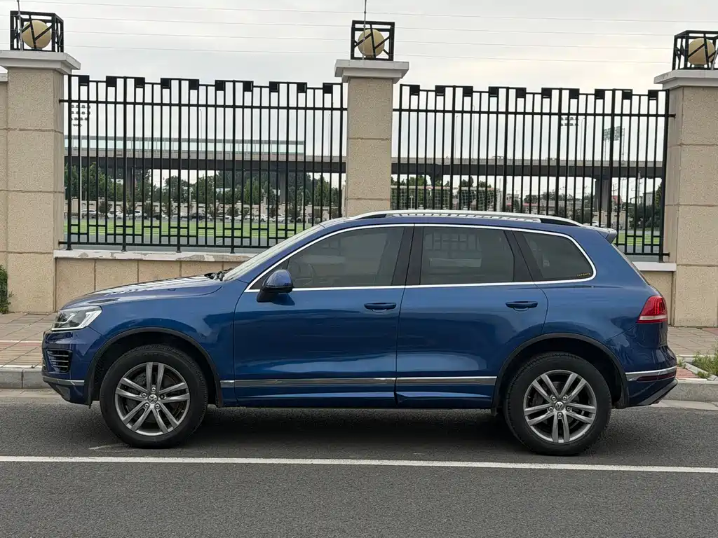 Volkswagen Touareg 2016 3.0TSI