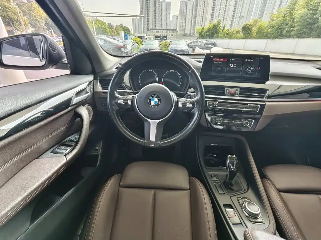 BMW X1 — миниатюра 12