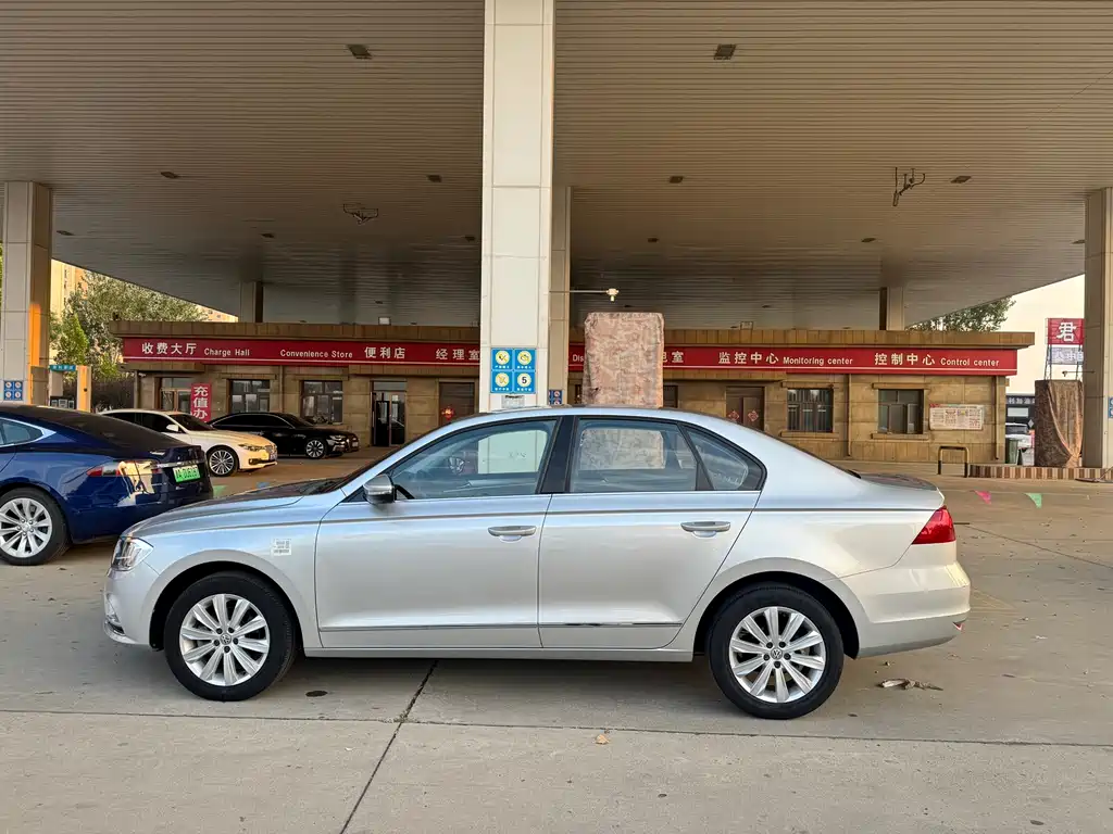 Volkswagen Bora — миниатюра 14