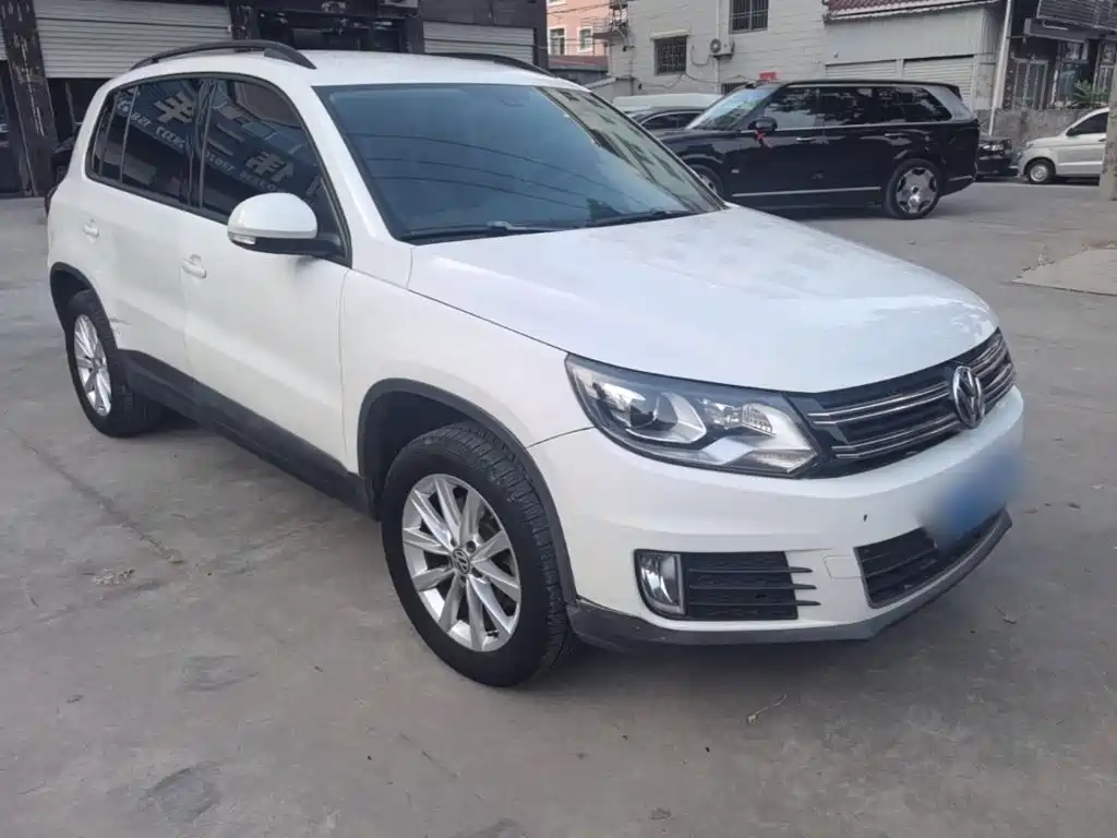 Volkswagen Tiguan — миниатюра 4