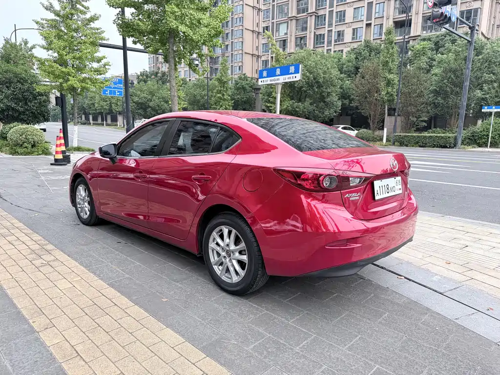 Mazda 3 Axela — миниатюра 4