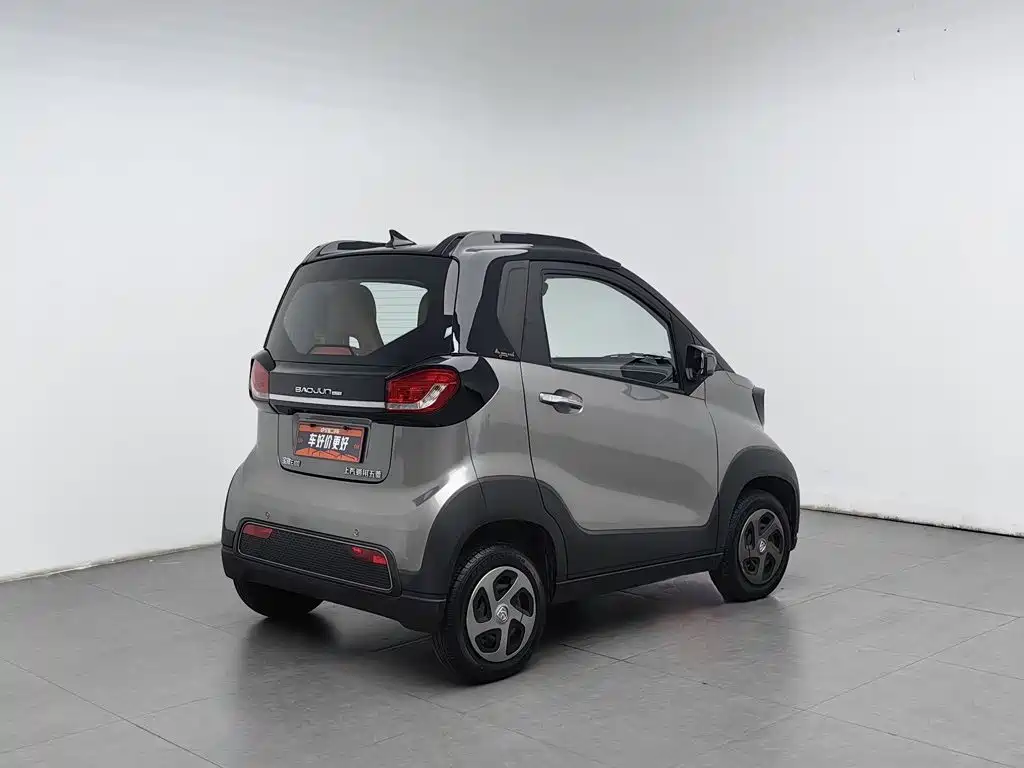 Baojun E100 — миниатюра 2