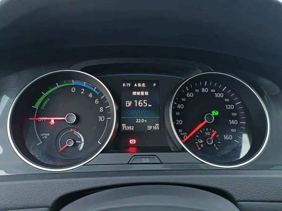 Volkswagen Golf EV — миниатюра 14