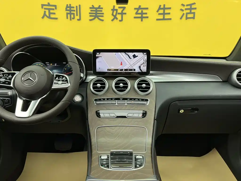 Mercedes-Benz GLC — миниатюра 44
