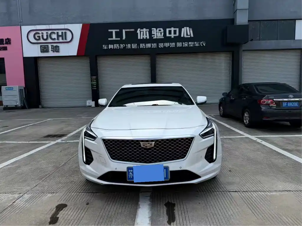 Cadillac CT6