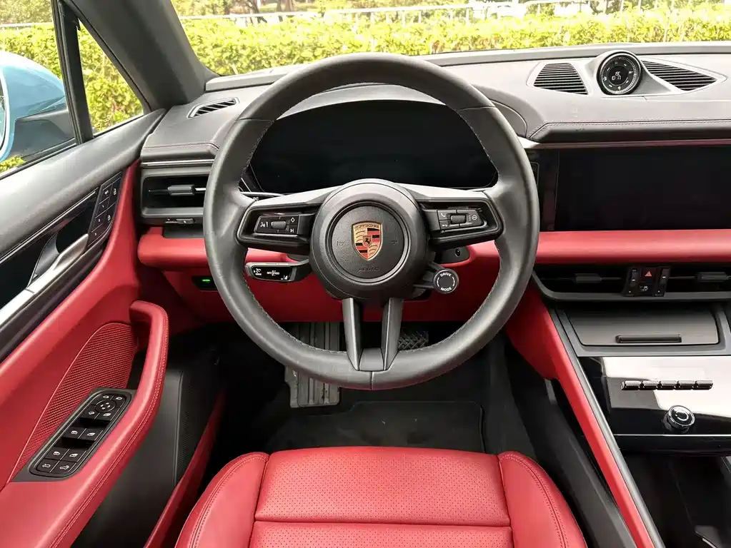 PORSCHE MACAN NEW ENERGY