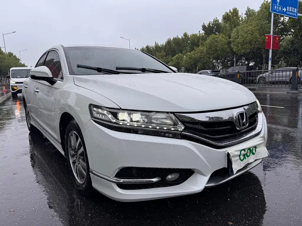 Honda Spirior — миниатюра 3