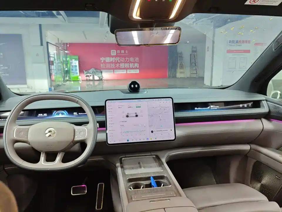 NIO ES8 — миниатюра 3