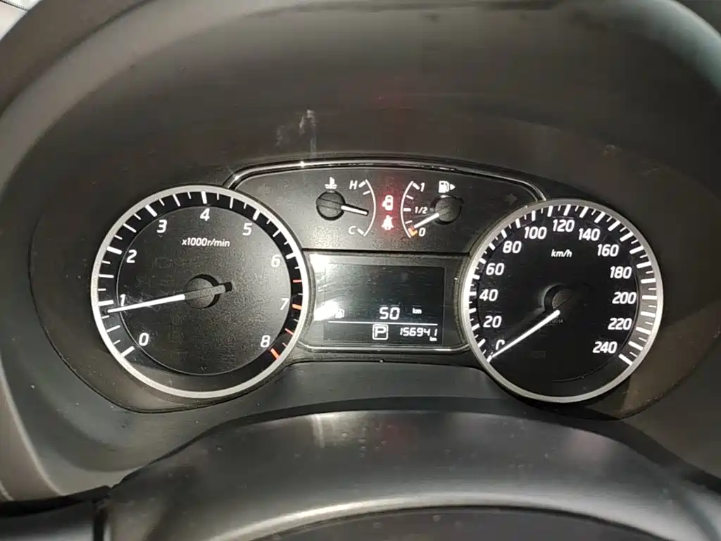 Nissan Sylphy — миниатюра 12
