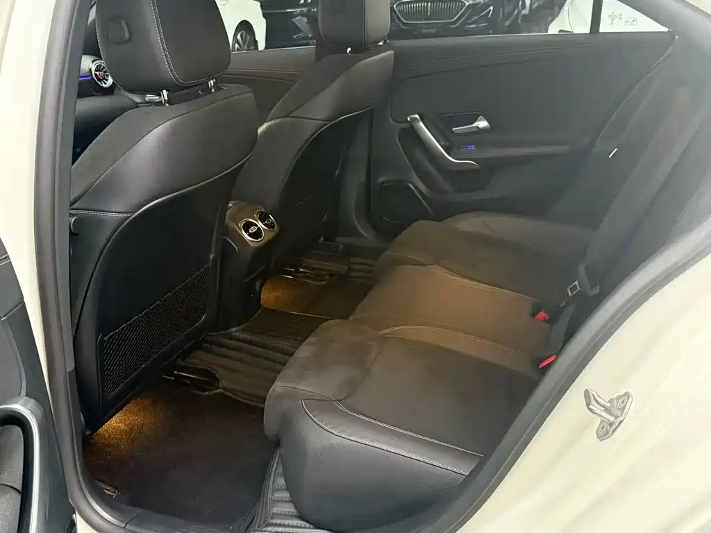 Mercedes-Benz A-Class — миниатюра 5