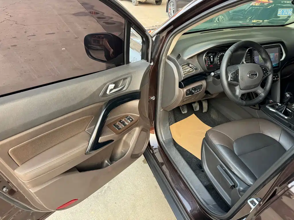 GAC Motor Trumpchi GS4 - фото 7
