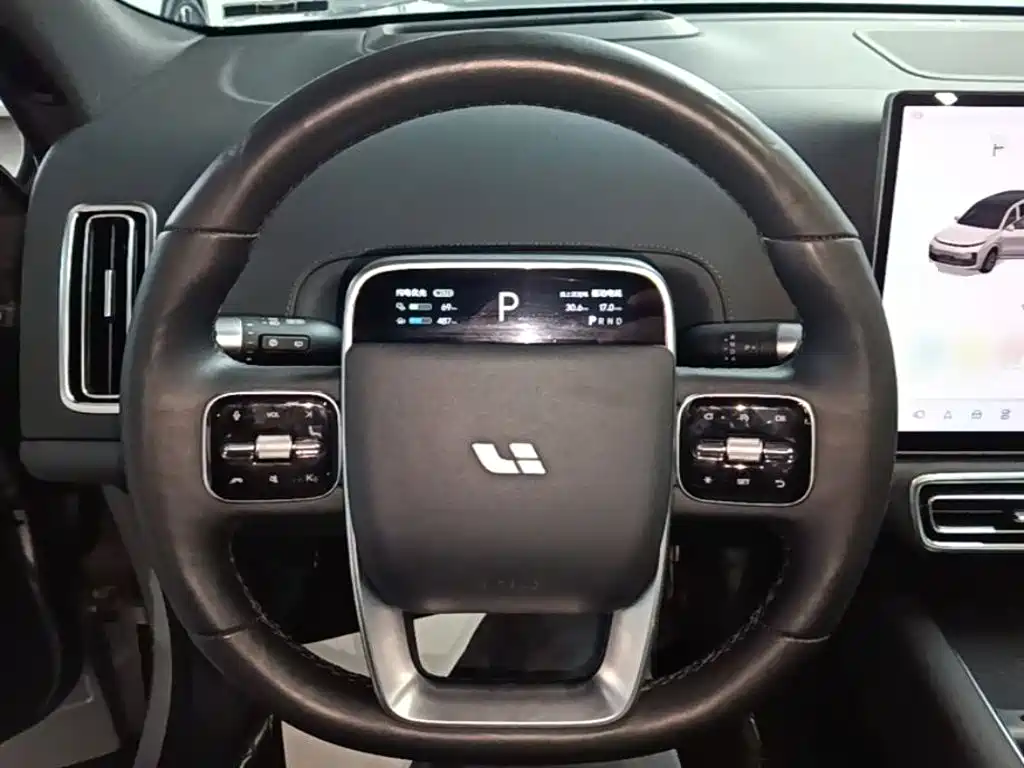 Li Auto Li L8 — миниатюра 11