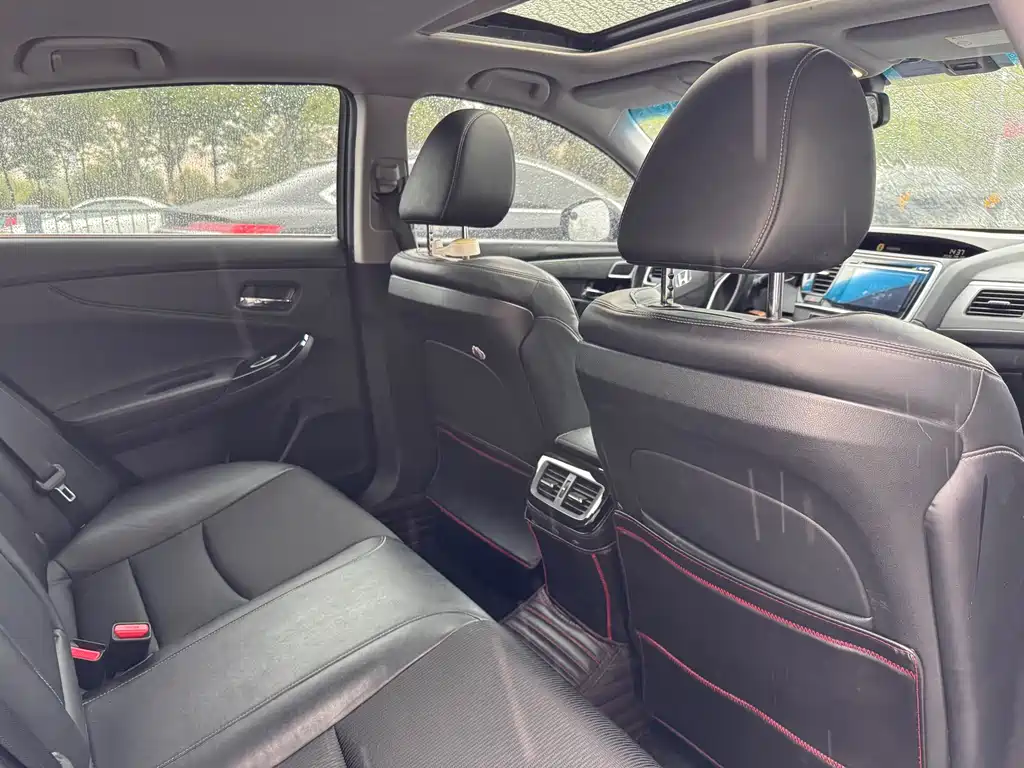 Honda Spirior — миниатюра 7