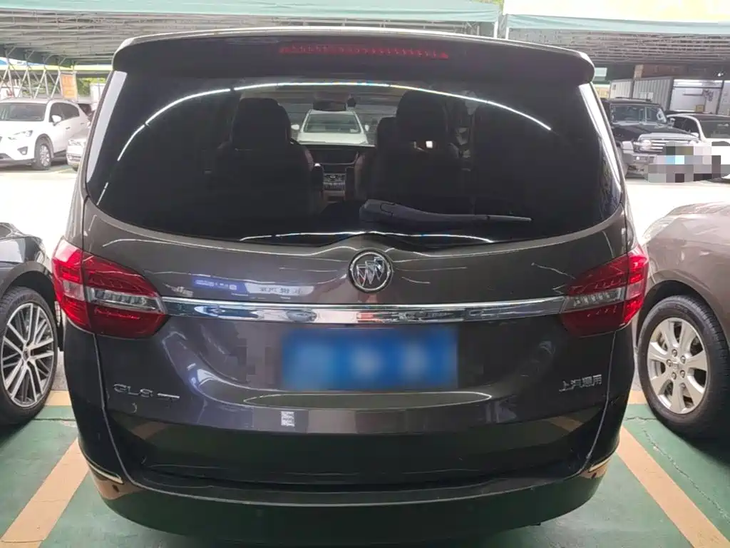 Buick GL8 2017 25S Luxury V