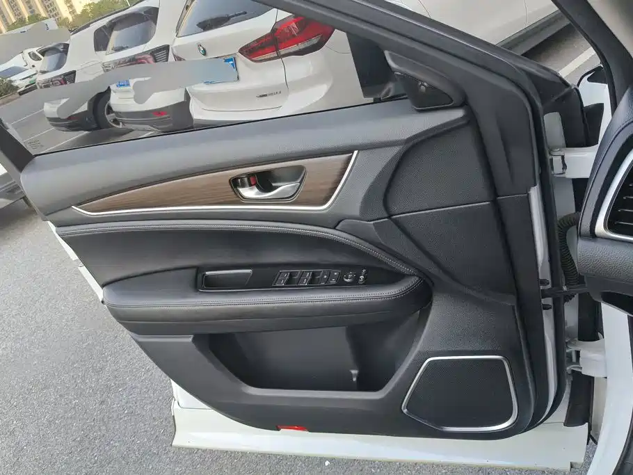 Honda Avancier — миниатюра 7