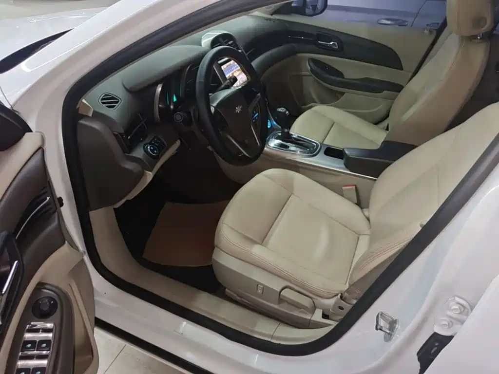 Chevrolet Malibu — миниатюра 16