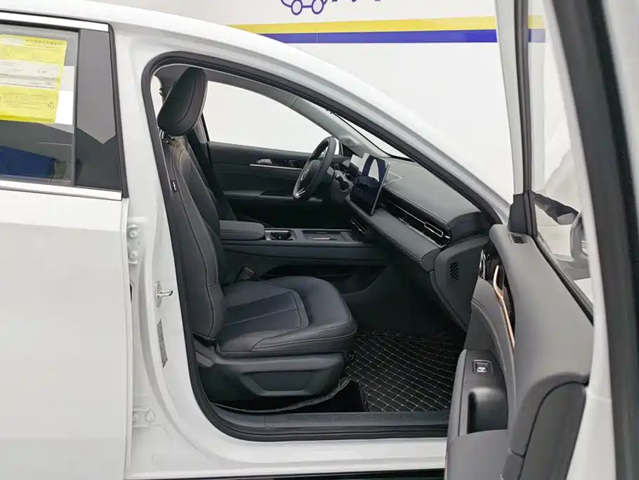 Wuling Xingguang — миниатюра 8