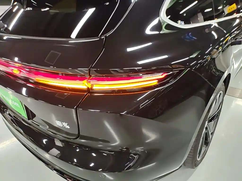 NIO ET5T — миниатюра 8