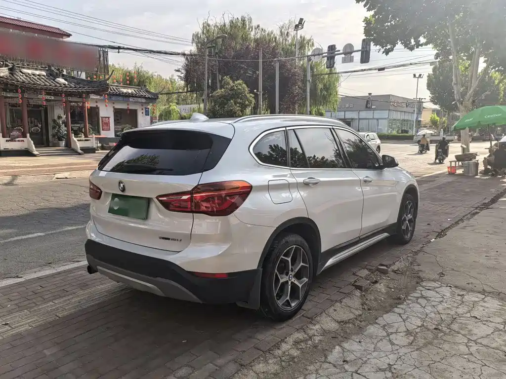 BMW X1 — миниатюра 7