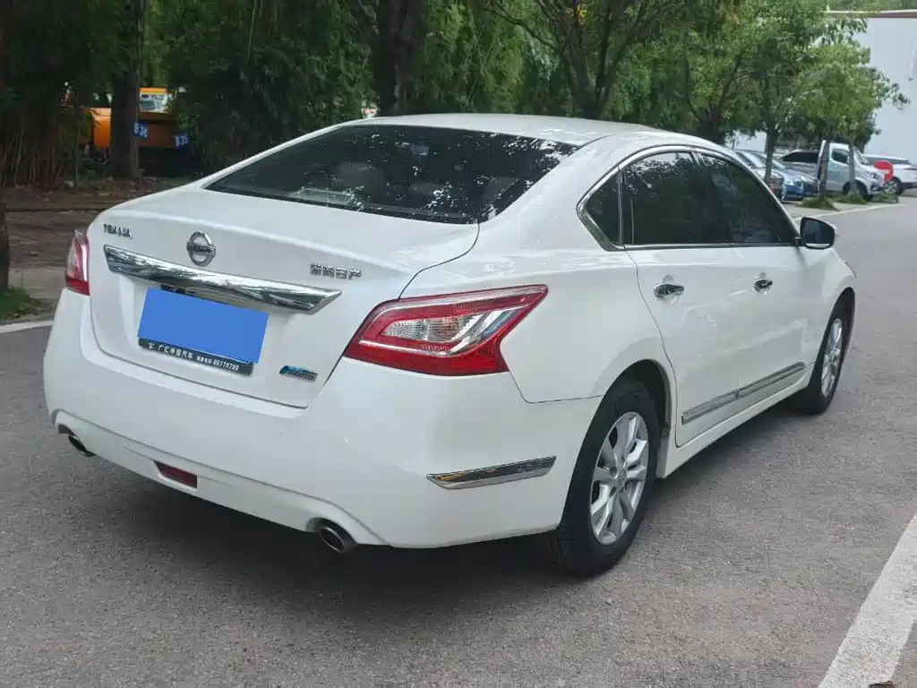Nissan Teana — миниатюра 4