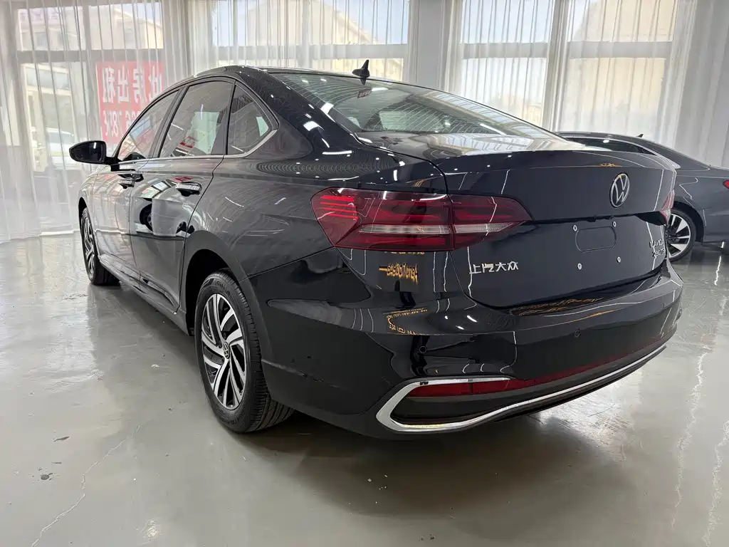 Volkswagen Lavida — миниатюра 25