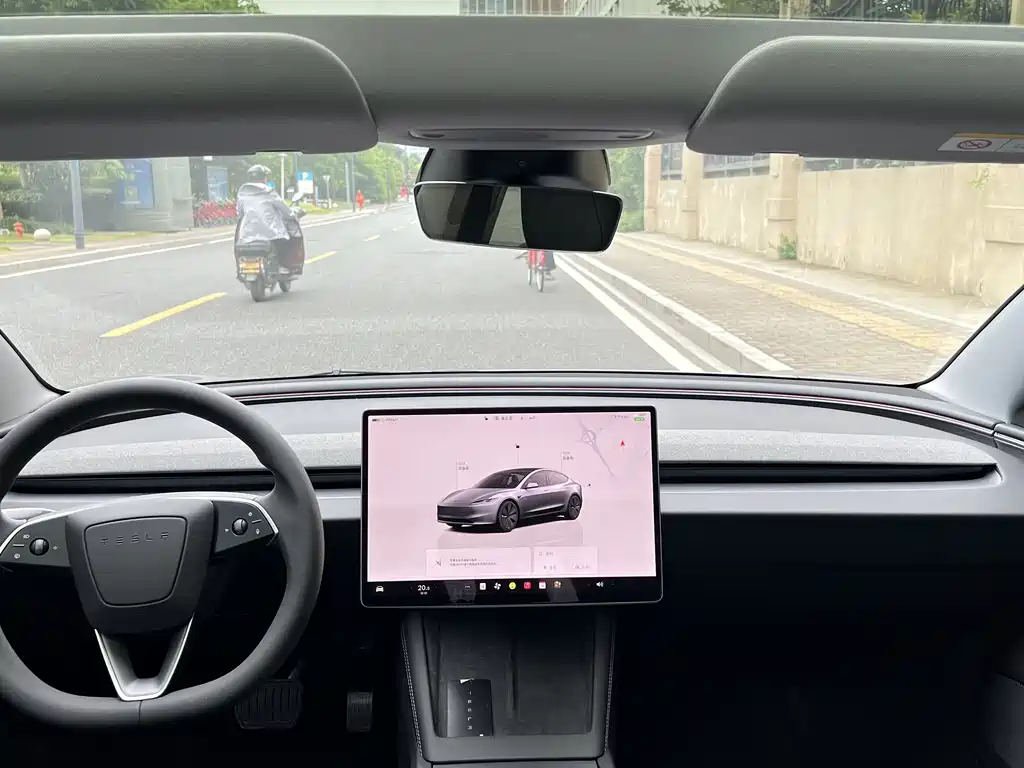 Tesla Model 3 — фотографии объявления, Фото 14