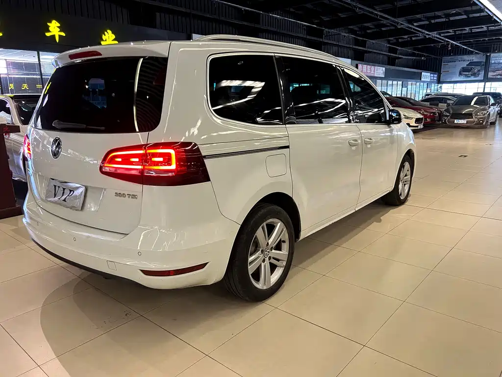 Volkswagen Sharan — миниатюра 10
