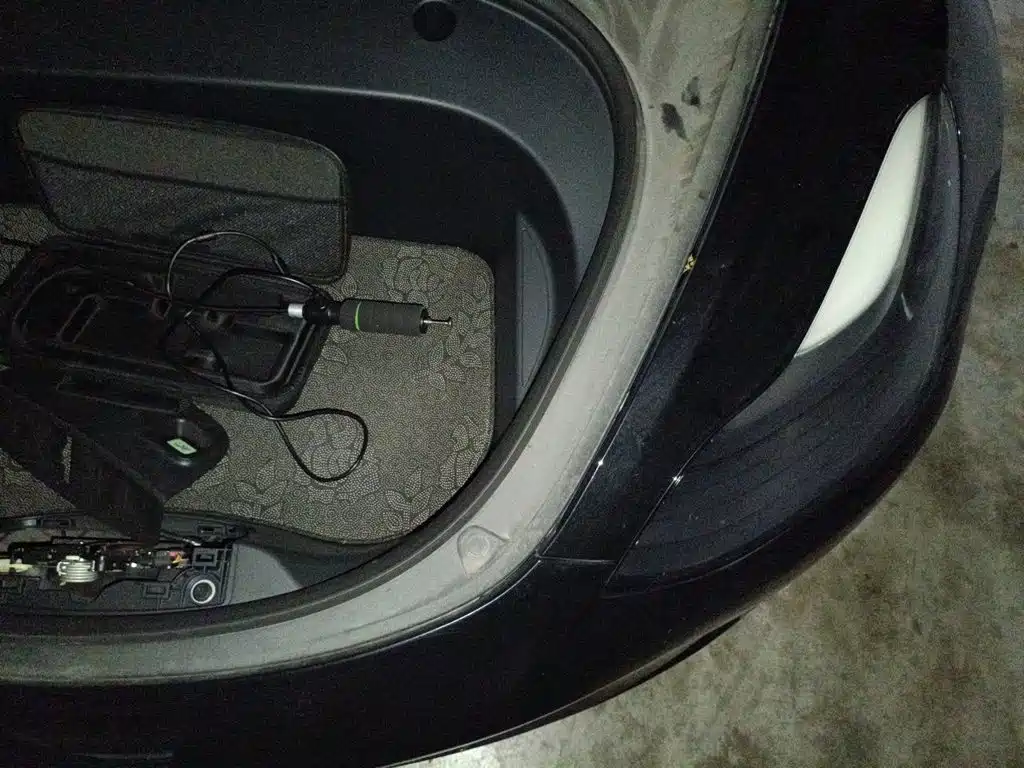 Tesla Model 3 — миниатюра 22