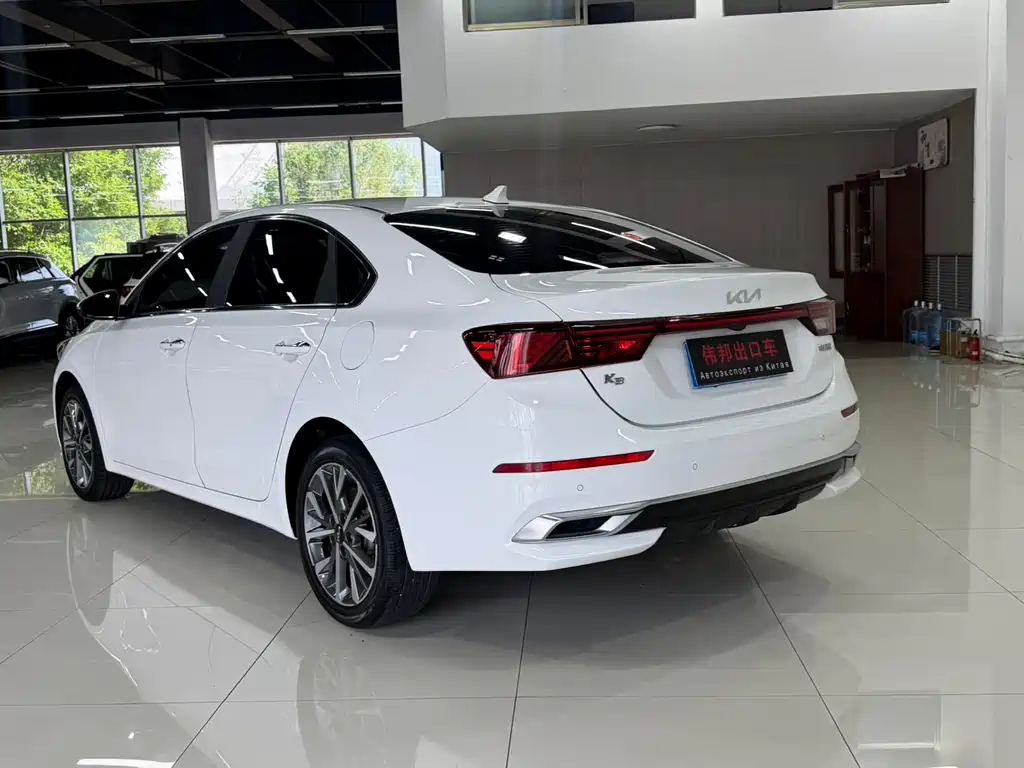 Kia K3 — миниатюра 4