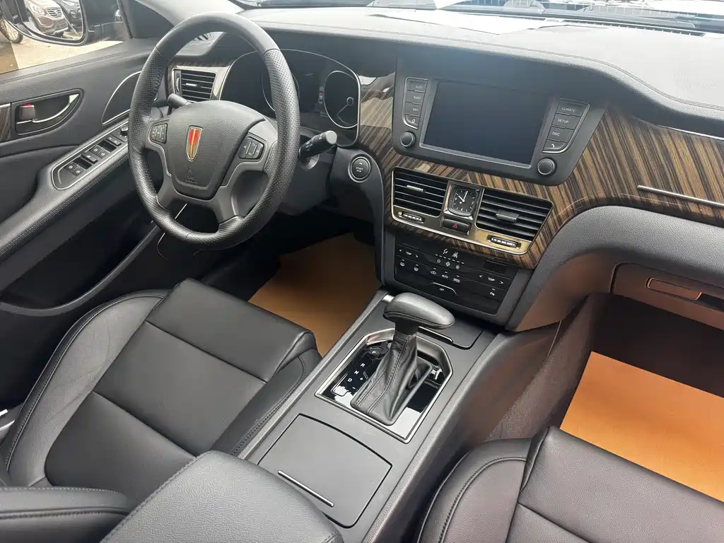 Hongqi Hongqi H7 — миниатюра 19
