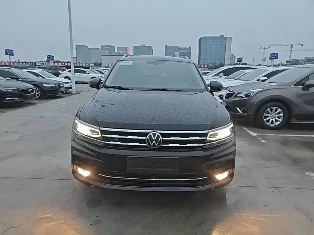 Volkswagen Tiguan L — миниатюра 3