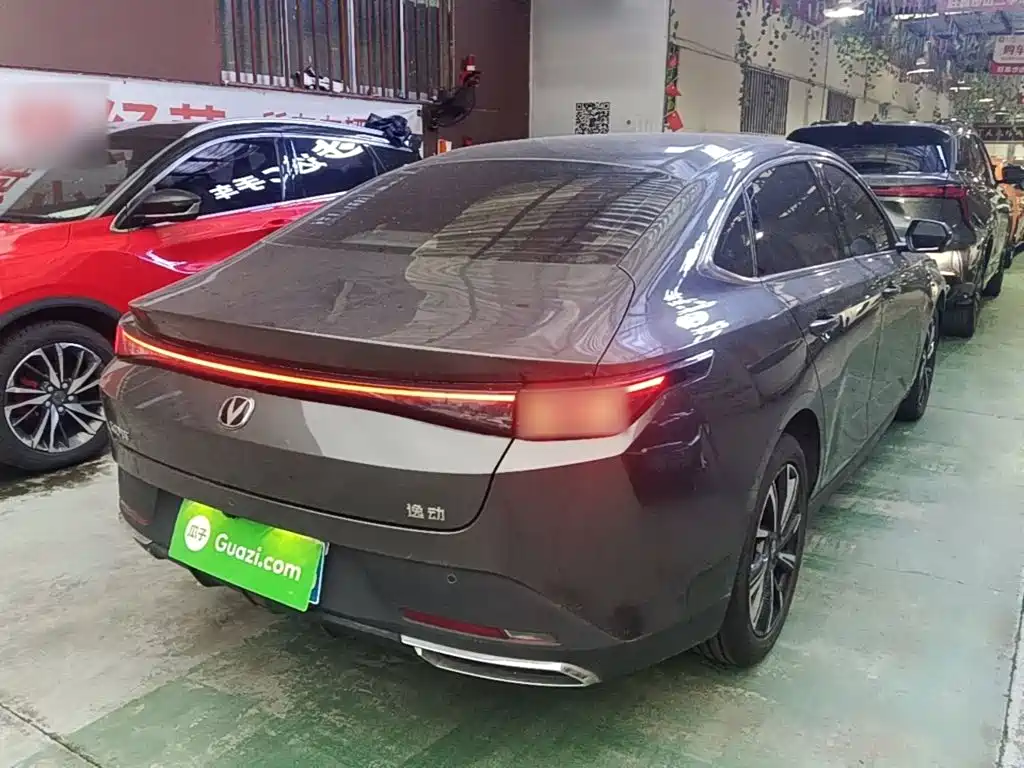 Changan Eado — миниатюра 5
