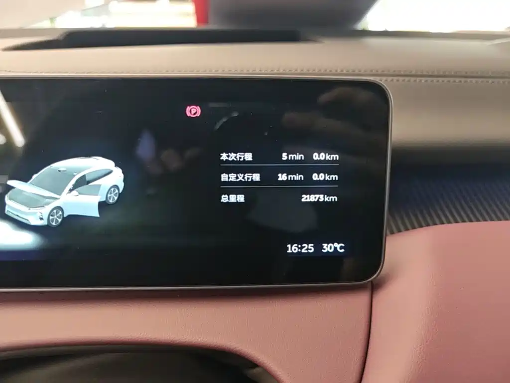 NIO ET5T — миниатюра 12