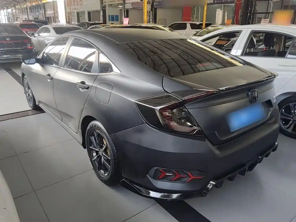 Honda Civic — миниатюра 5