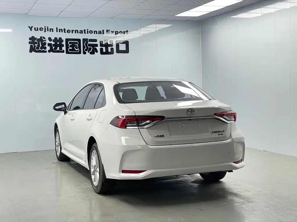 Toyota Corolla — миниатюра 8