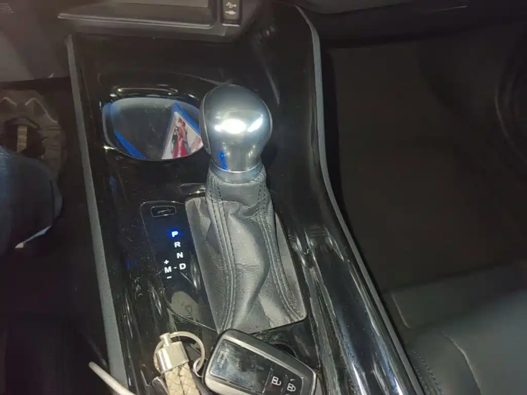 Toyota C-HR — миниатюра 14
