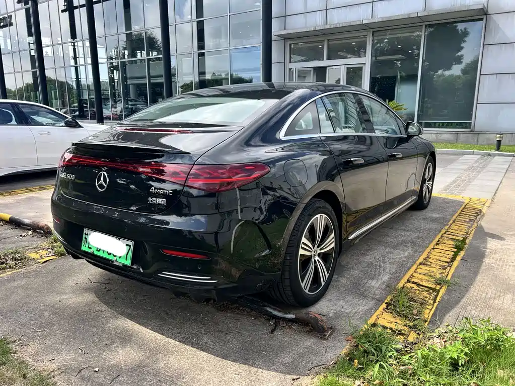 Mercedes-Benz EQE — миниатюра 2