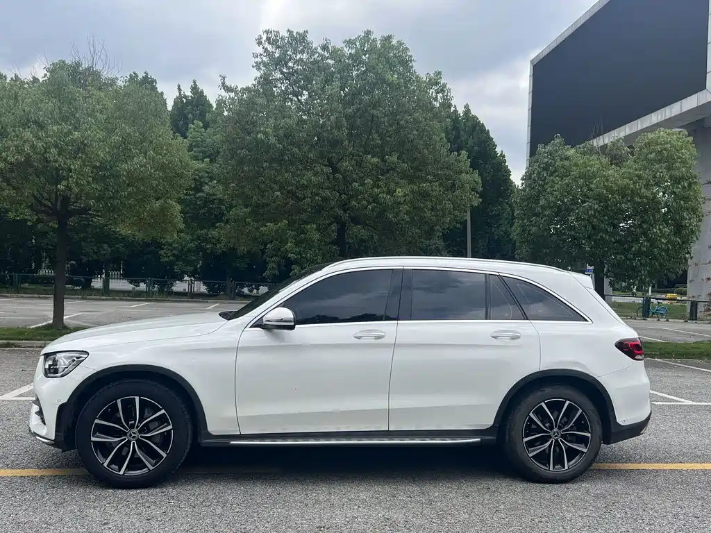 Mercedes-Benz GLC — миниатюра 6