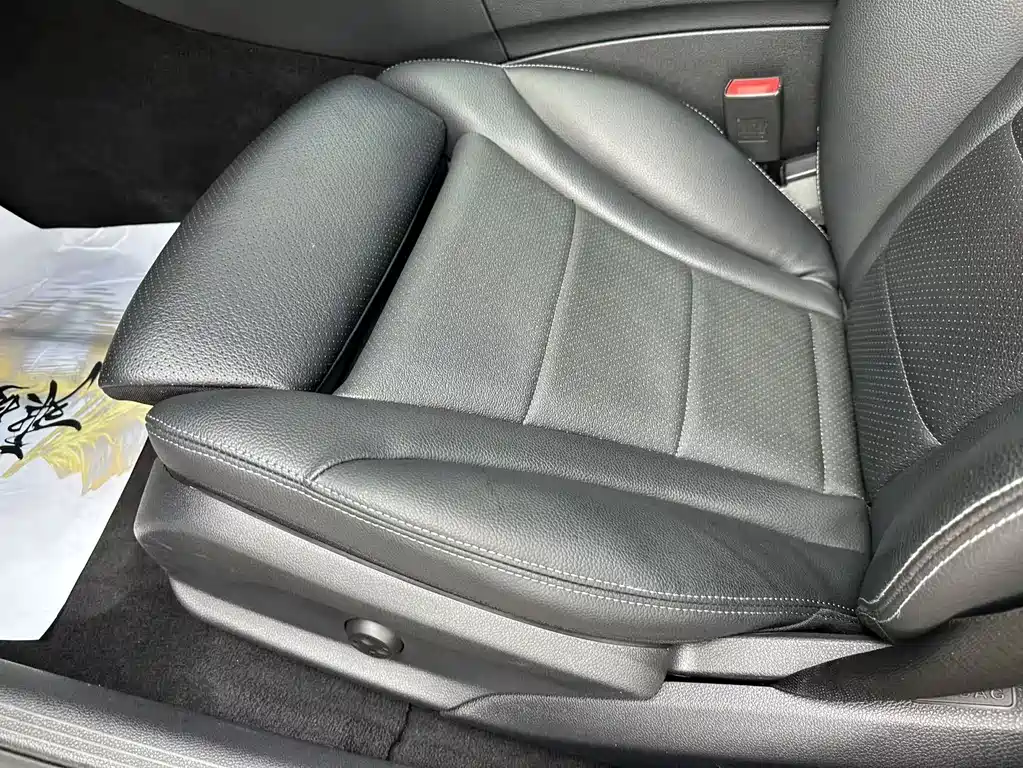 Mercedes-Benz C-Class — миниатюра 23