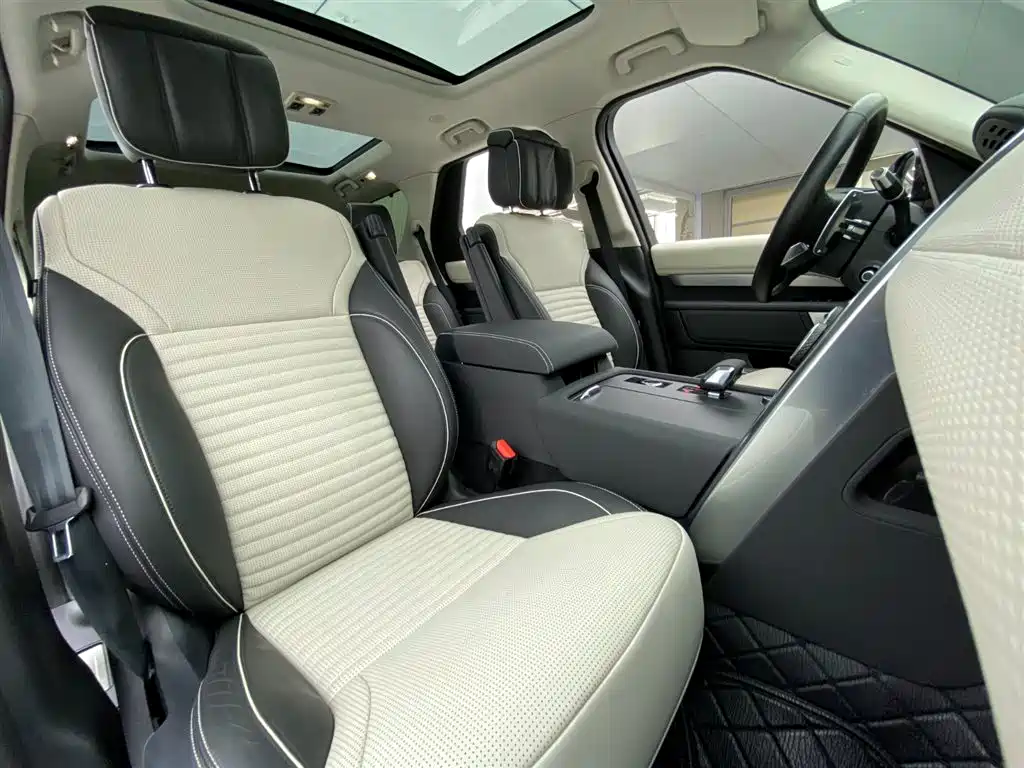 Land Rover Discovery 2021 360PS R-Dynamic HSE